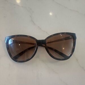 Stylish Brown Sunglasses